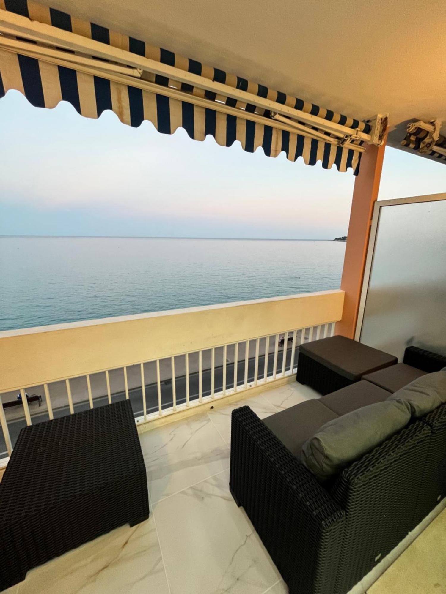 Le Pamela Menton Front De Mer Ngoại thất bức ảnh
